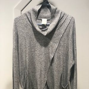 Oversized Wrap sweater Gray Small